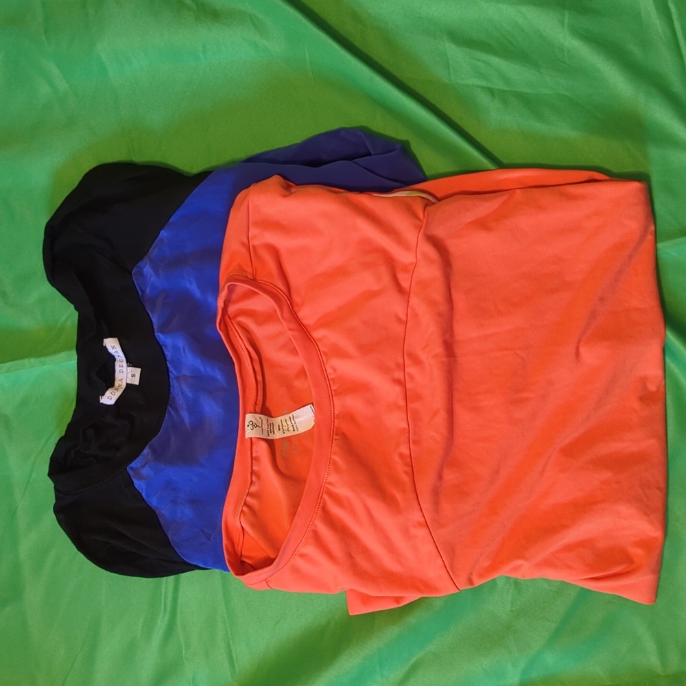 Cozy Orange Starling Top Papaya Serenity Stripe XS and Donna Degnan SMALL shirt